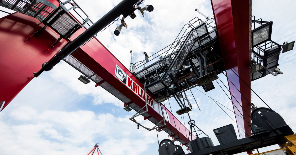 Stronger, safer, smarter – meet the new-generation Kalmar RTG